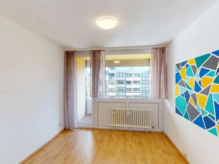 Immobilienangebot - Braunschweig - Alle - Schöne drei-Zimmer-Wohnung mit zwei Balkonen in zentraler Lage! sofort frei!