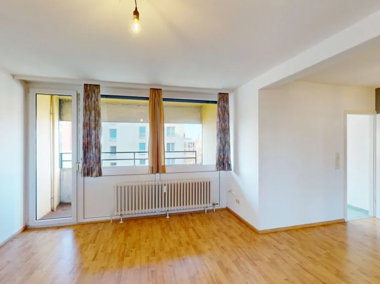 Immobilienangebot - Braunschweig - Alle - Schöne drei-Zimmer-Wohnung mit zwei Balkonen in zentraler Lage! sofort frei!